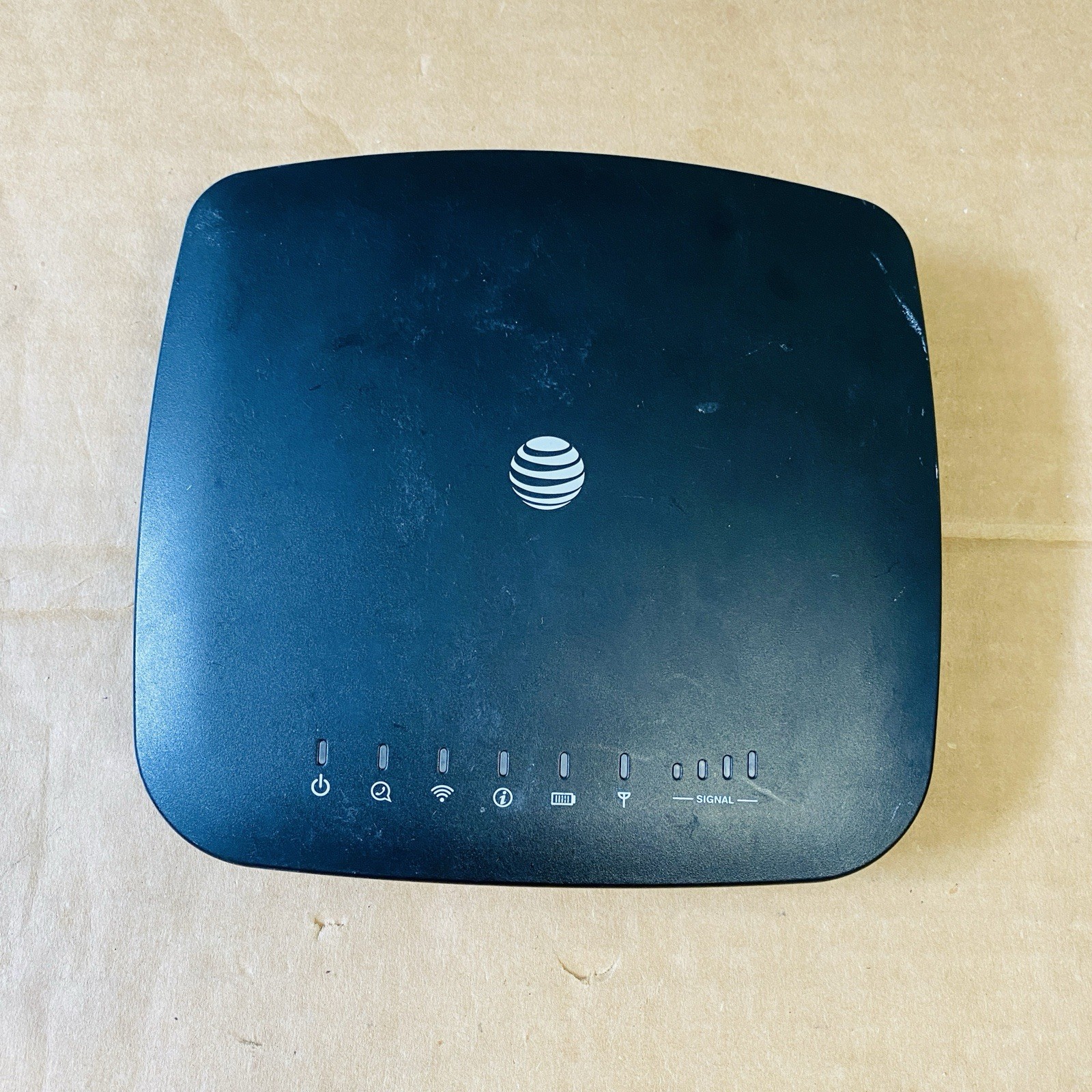 ATT Wireless Internet Modem IFWA-40 Hotspot Black (AT&T) With Power Supply