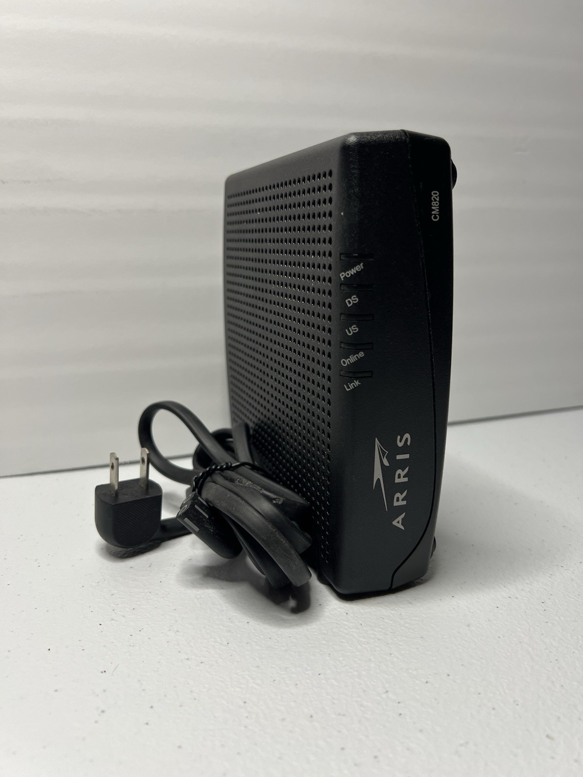 Arris CM820 Modem DOCSIS 3.0, 8 downstream 4 upstream channels IPv6 High Speed ✅