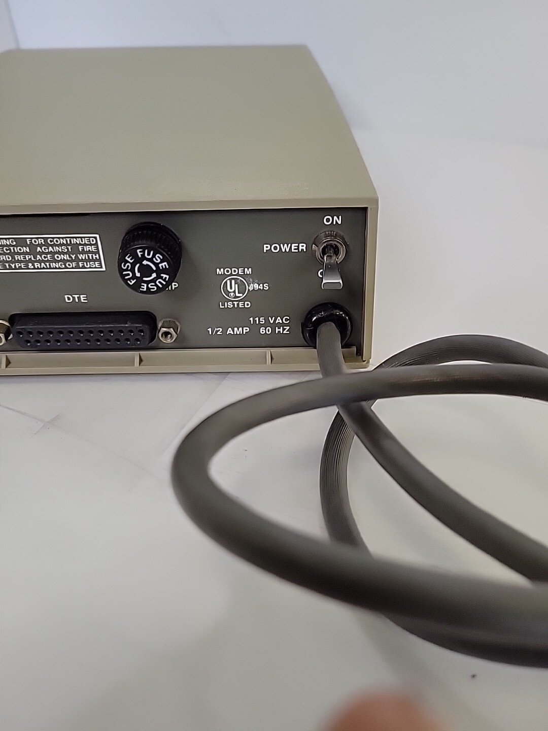 Codex 2205 Modem 25896 Bell 208 A/B 4800 BPS w/ Fixed Power cord Untested Motoro
