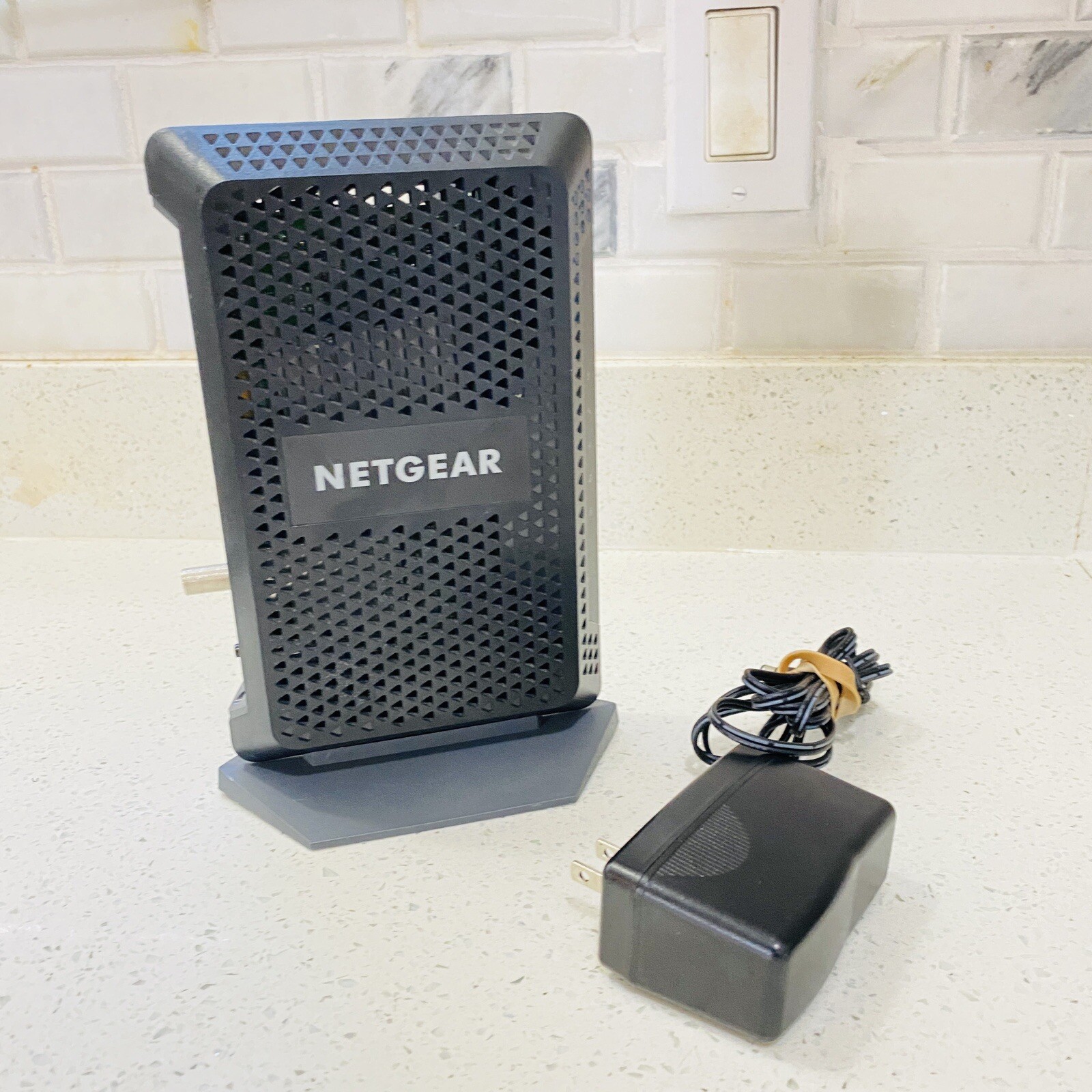 NETGEAR CM600 960Mbps DOCSIS 3.0 Cable Modem w/ Power Supply Works Tested