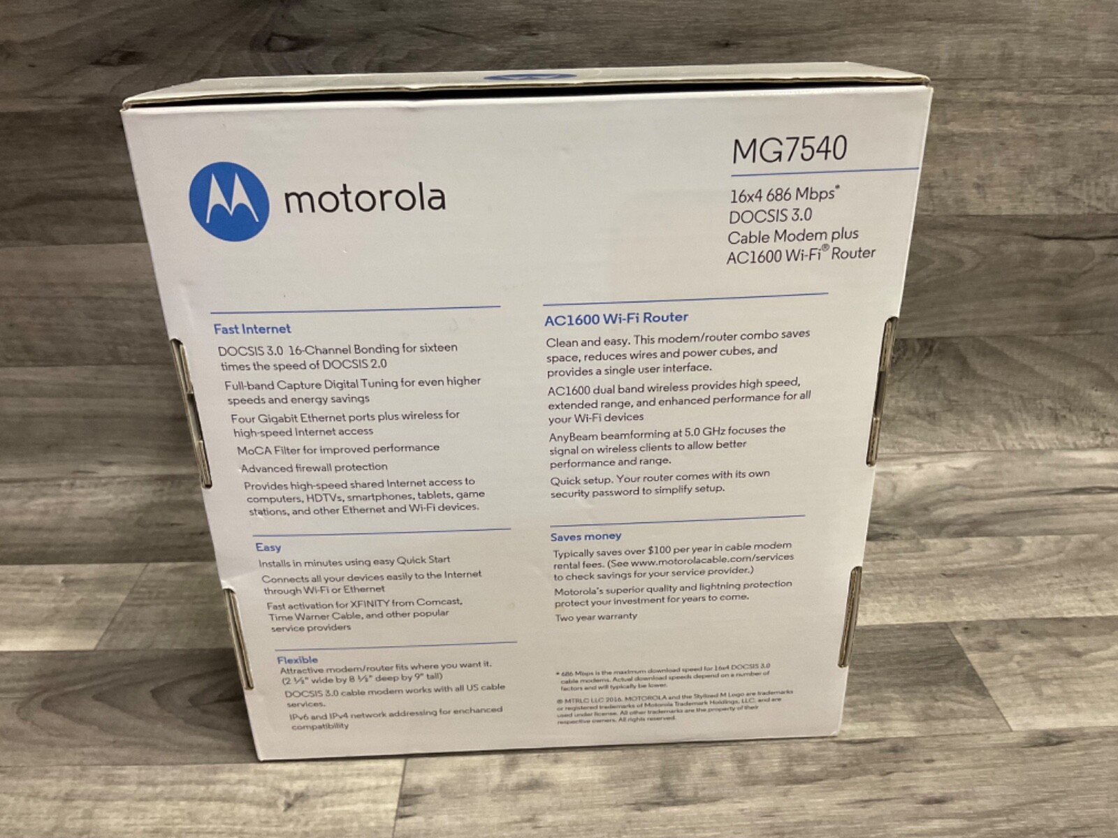 Motorola MG7540 DOCSIS 3.0, 16×4 Cable Modem WIFI Router 2.4G / 5G