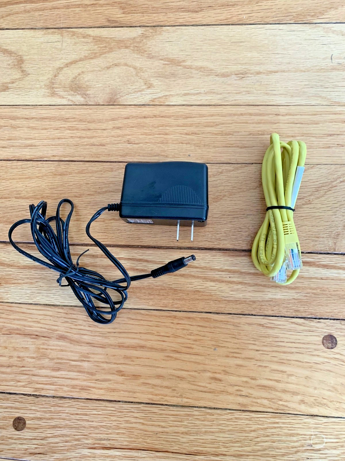 Netgear N450 Wi-Fi Cable Modem Router – to 340 mbps, 802.11 n – Complete, Manual