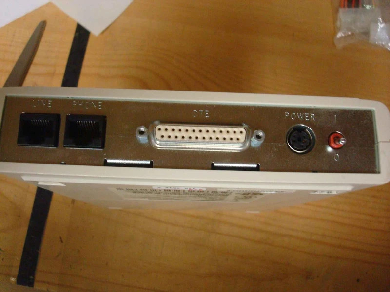 3220 plus 40002 pc 40002 codex external unmanaged sync async modem 3220 plus wi