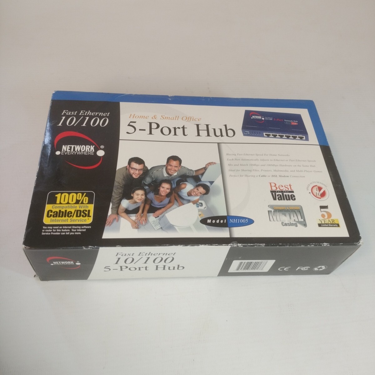 Modem LINKSYS Fast ethernet 10/100 NH1005/NH1005 RQAUS1 5 Port Hub.