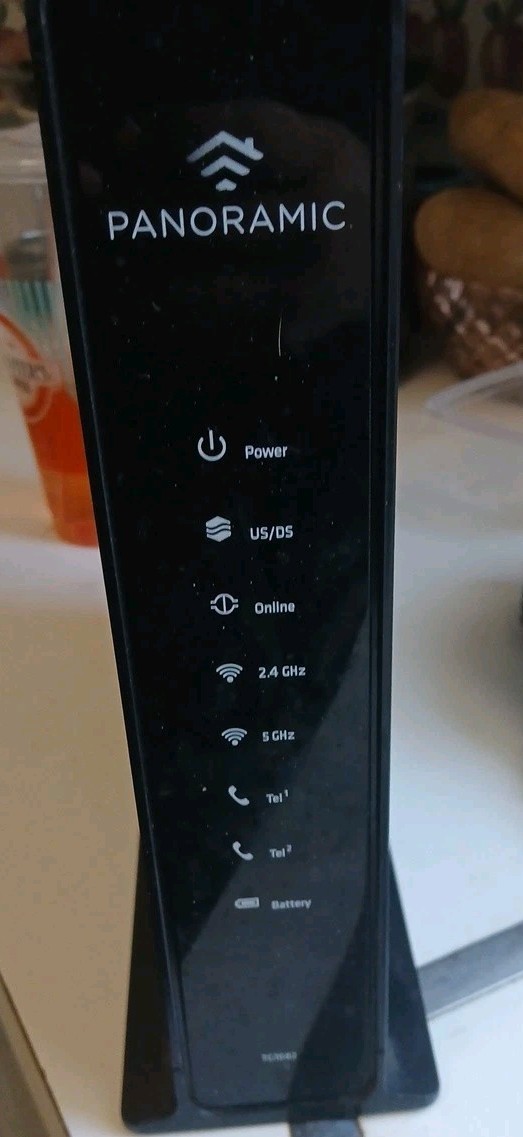 Arris TG1682G Panoramic WiFi Gateway Cable Modem Router Untested No Power Cord