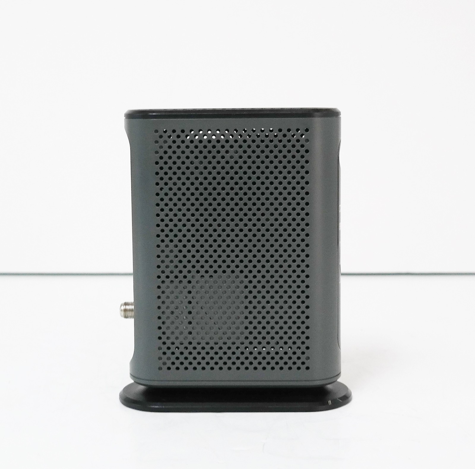 Motorola MB7220 8×4 DOCSIS 3.0 Cable Modem