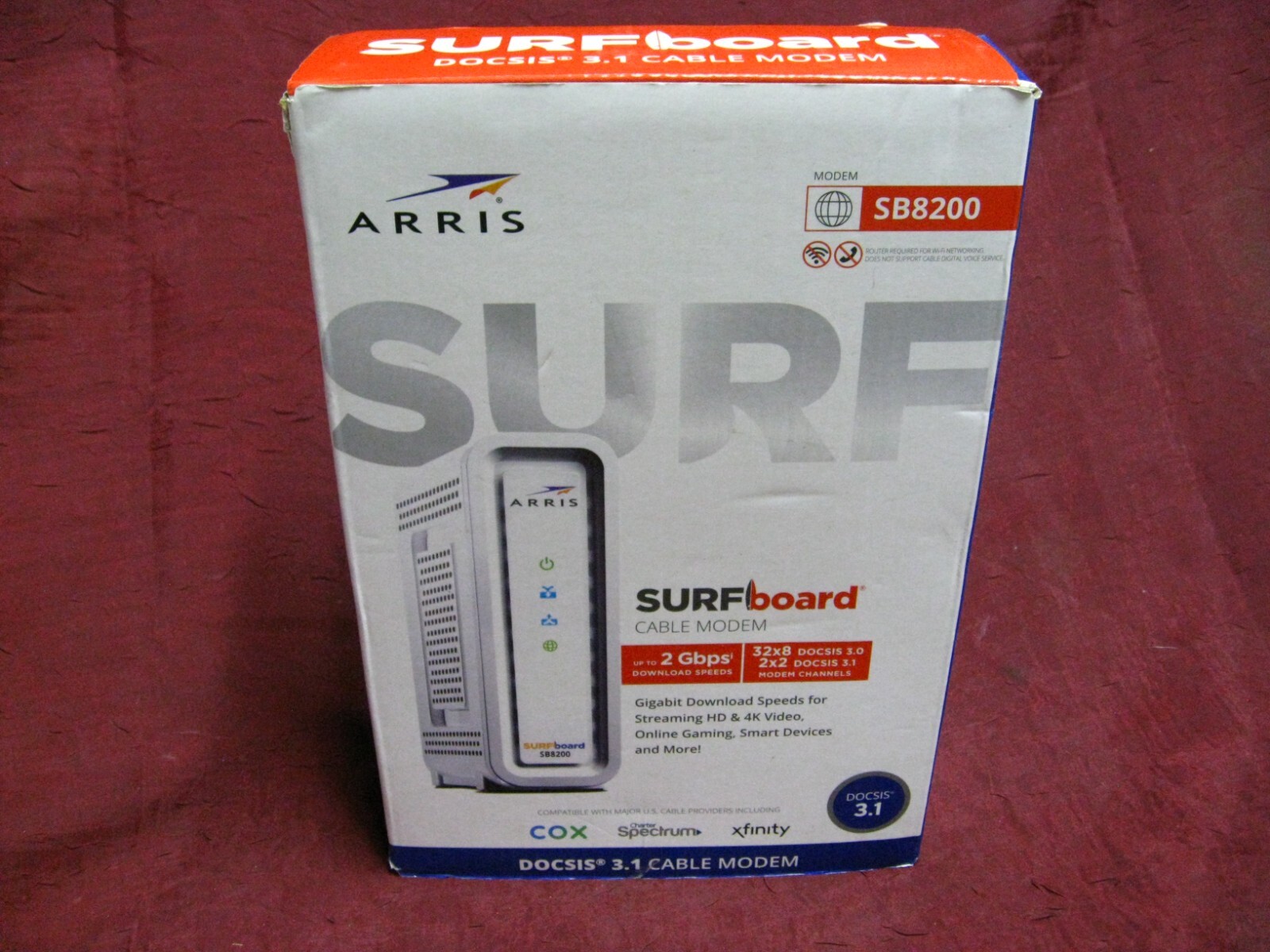 ARRIS SURFboard SB8200 Router DOCSIS 3.1 10 Gbps Cable Modem