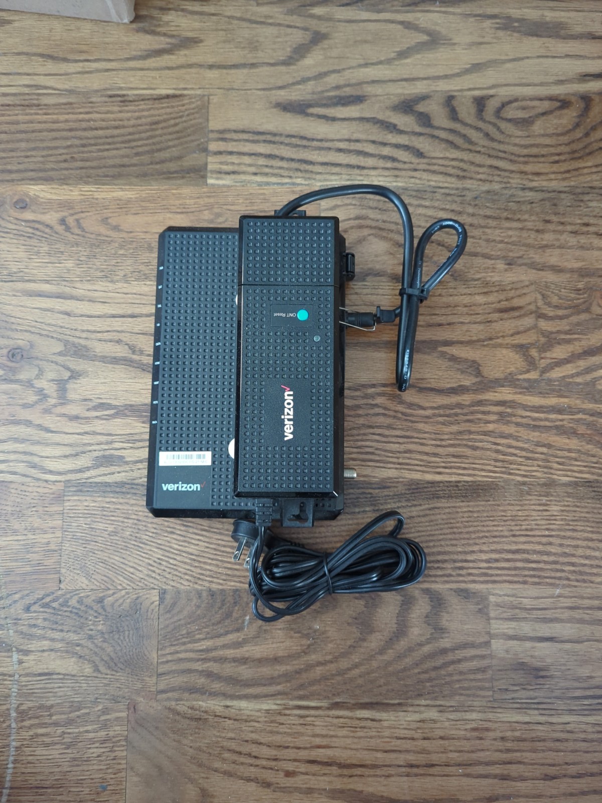 Verizon FIOS ONT Optical Network Terminal Nokia G-211M-C Modem & Power Supply