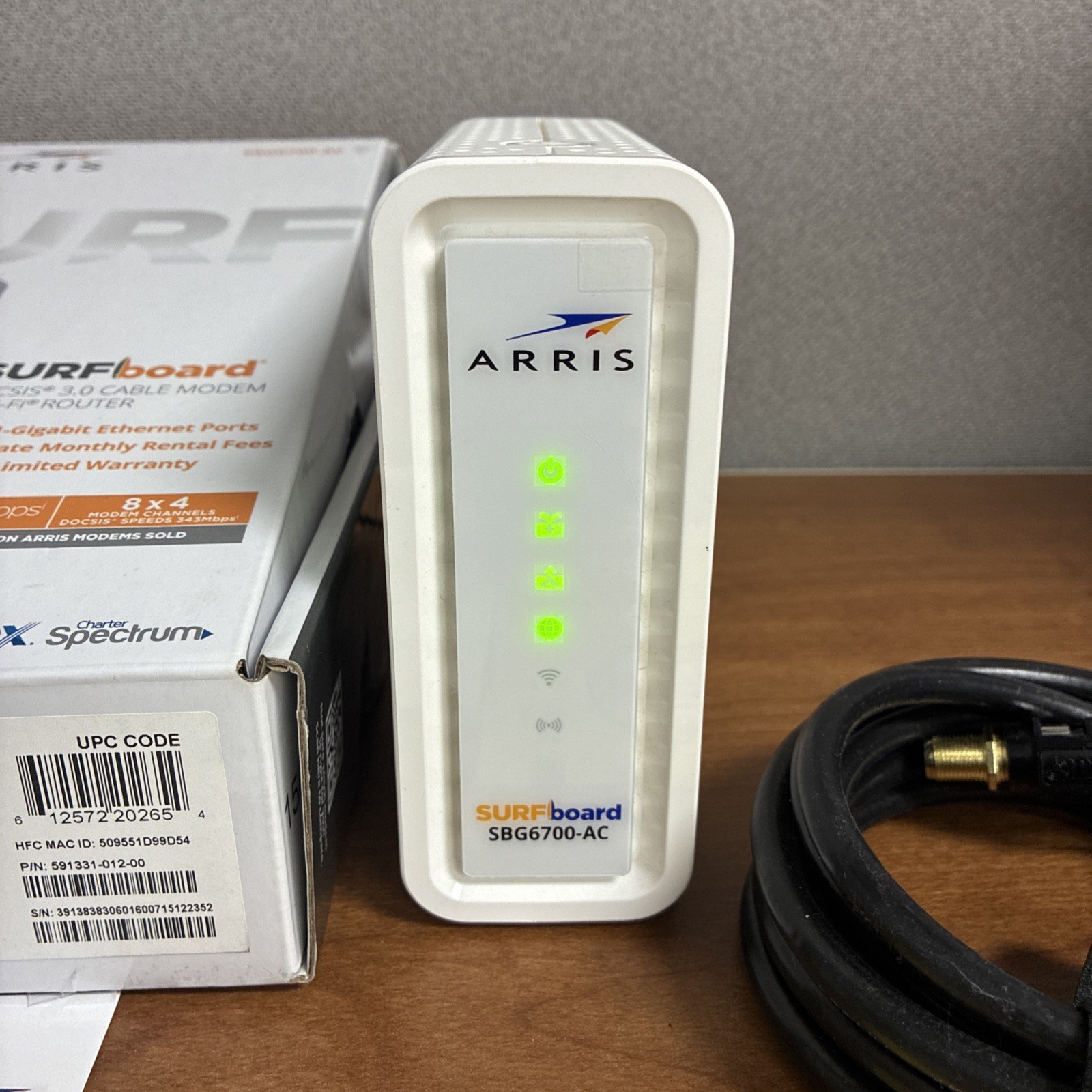 ARRIS SURFBOARD SBG6700- AC 3.0 CABLE MODEM & WI-FI ROUTER -WHITE W/POWER & BOX