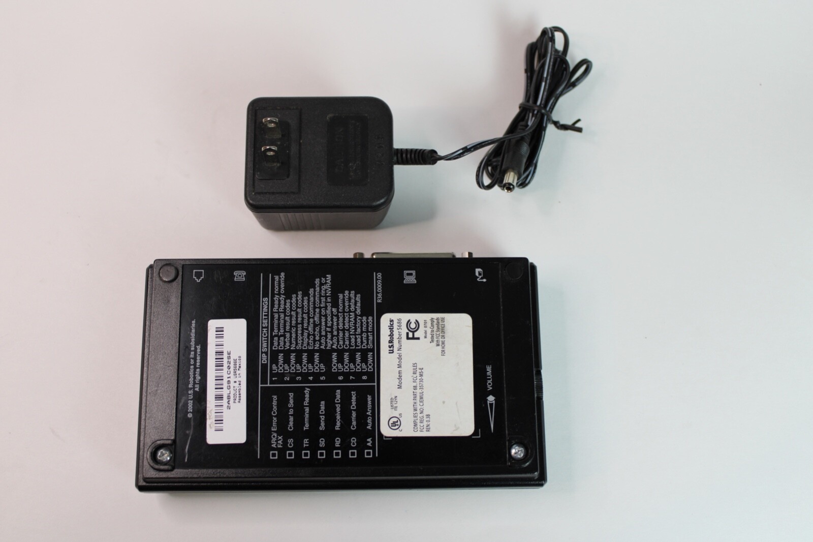 U.S. Robotics 56K V.92 Fax Modem USR5686E with Adapter Tested Working Mexico