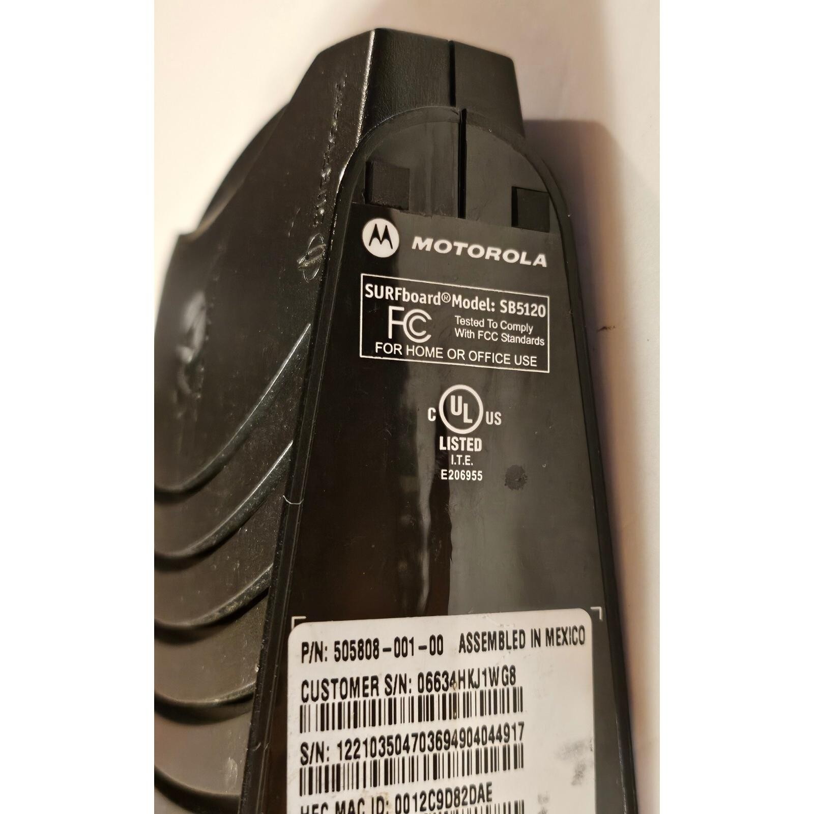 Motorola SURFboard SB5120 p/n 505808-008 Cable Modem Ethernet