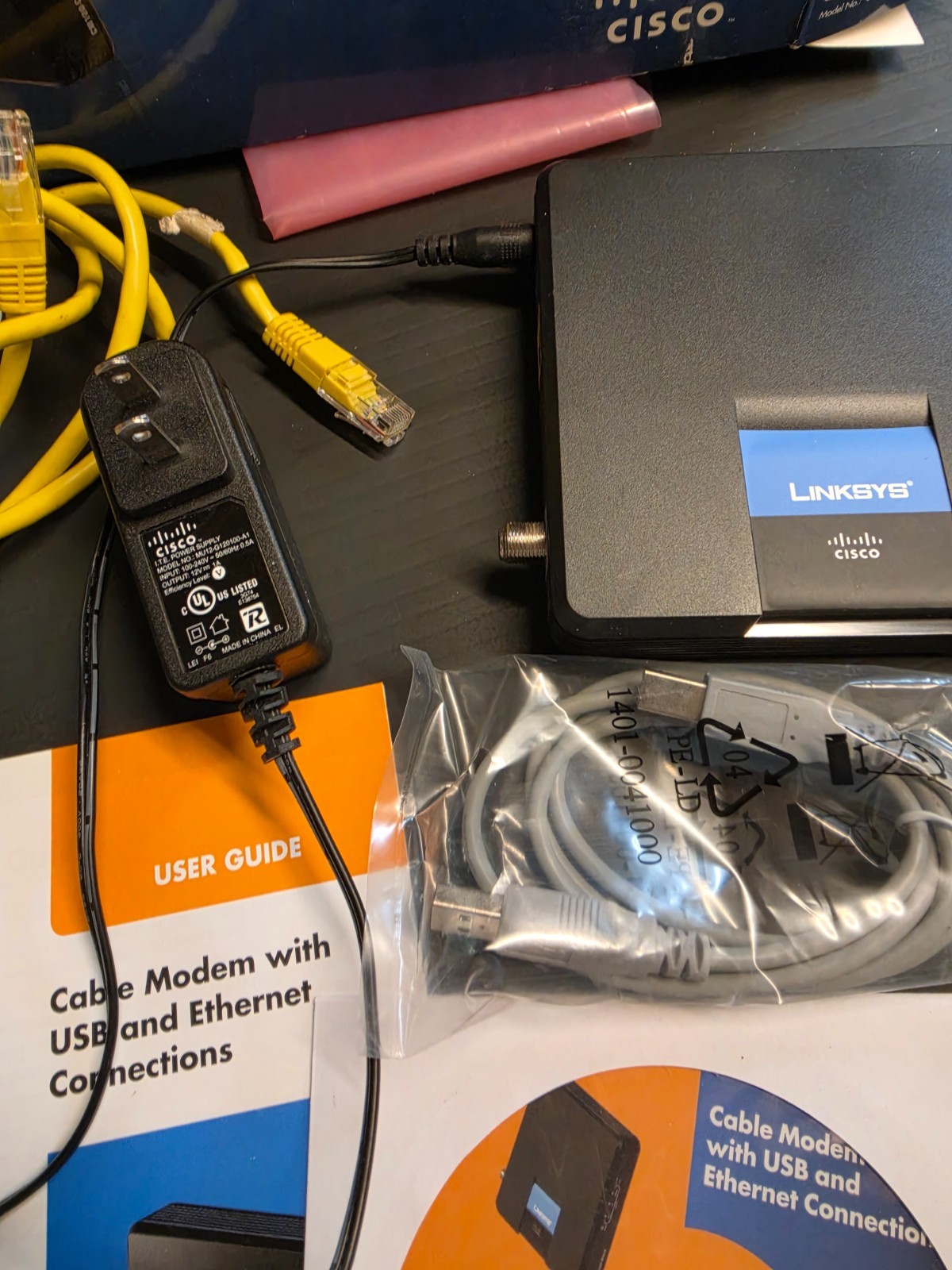 LINKSYS CISCO CM100 DOCSIS 2.0 CABLE MODEM COMPLETE IN BOX w/CD CABLES MANUAL