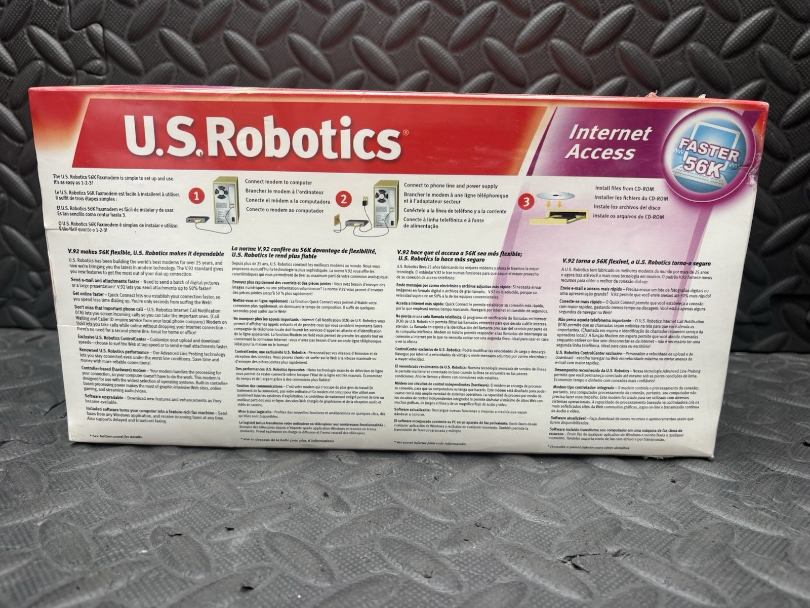 NEW US Robotics V.92 V.90 56k External Faxmodem Modem USR 5686 USR5686E