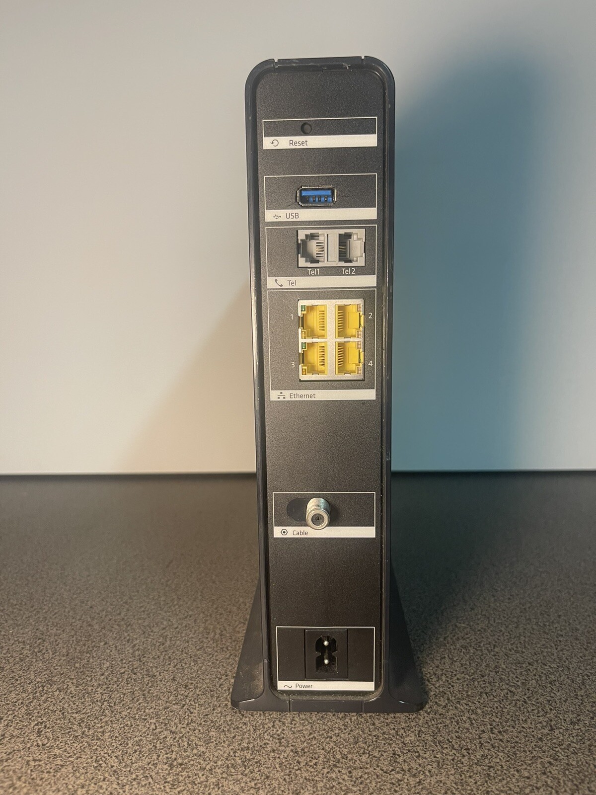 ARRIS Touchstone TG2472G DOCSIS 3.0 Wi-Fi Moca Telephony Cable Modem 2 Available