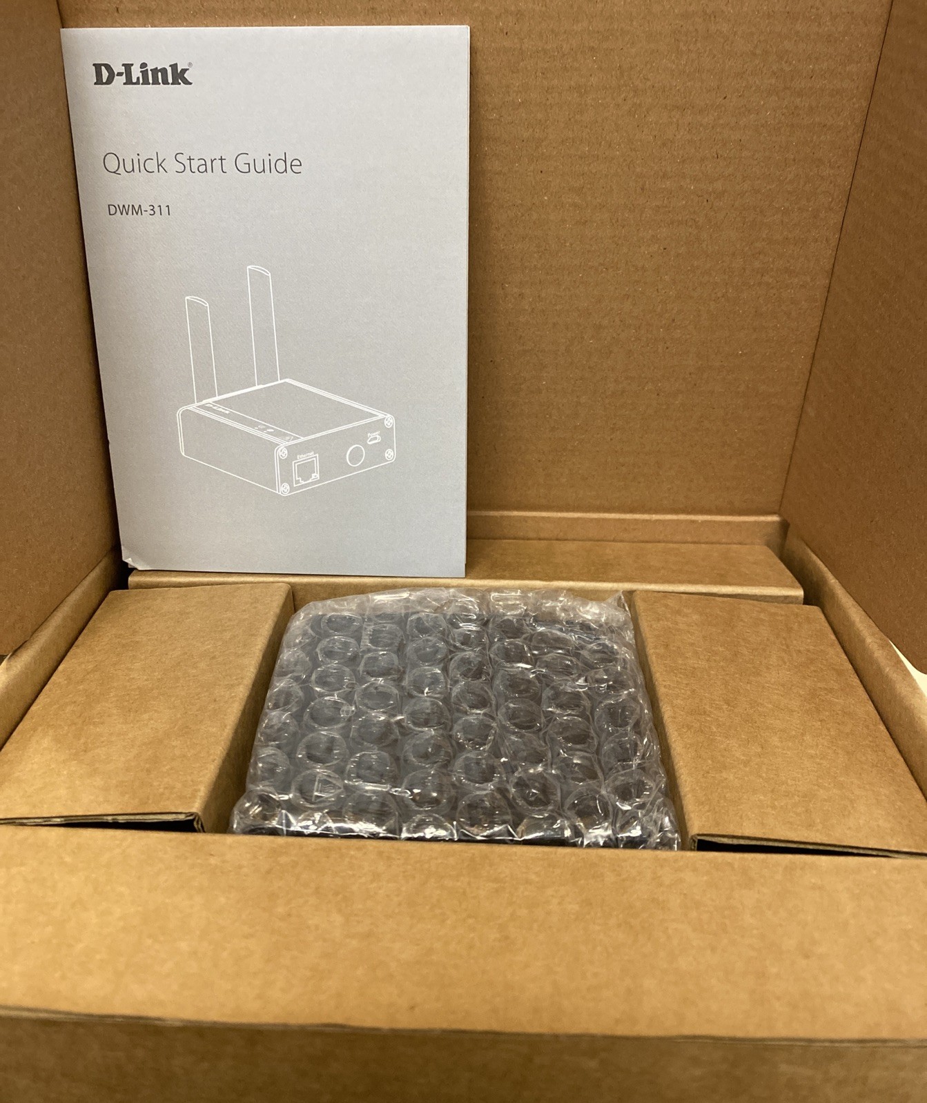 D-Link 4G LTE (Cat 4) Gigabit Ethernet Modem/Bridge, Best for M2M Applications