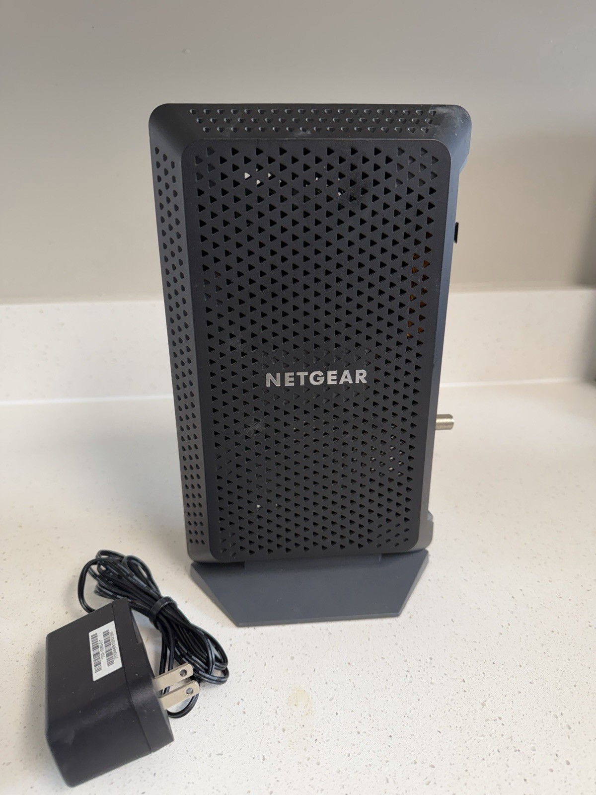 NETGEAR Nighthawk CM1200 DOCSIS 3.1 Cable Modem