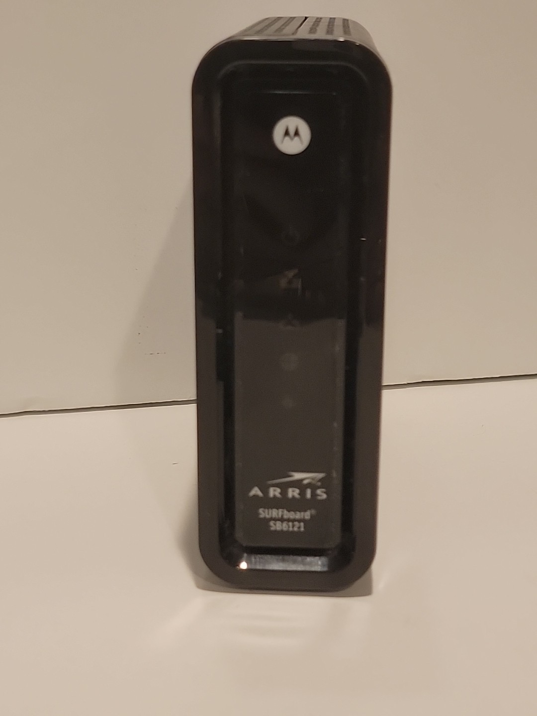 Arris Surfboard SB6121 Cable Modem High Speed Internet DOCSIS 3.0 Black