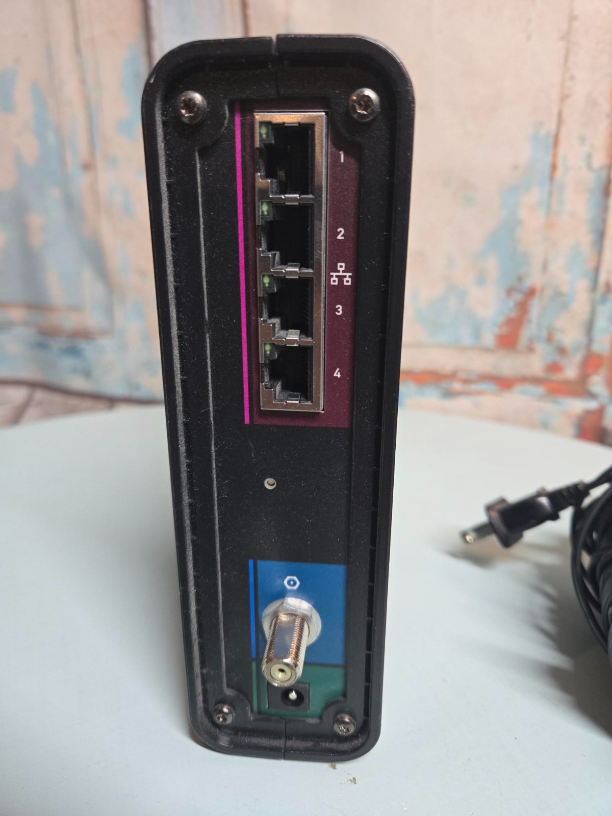Motorola Arris SBG6580 Wireless Cable Modem &WiFi Router N300/300 Dual Band