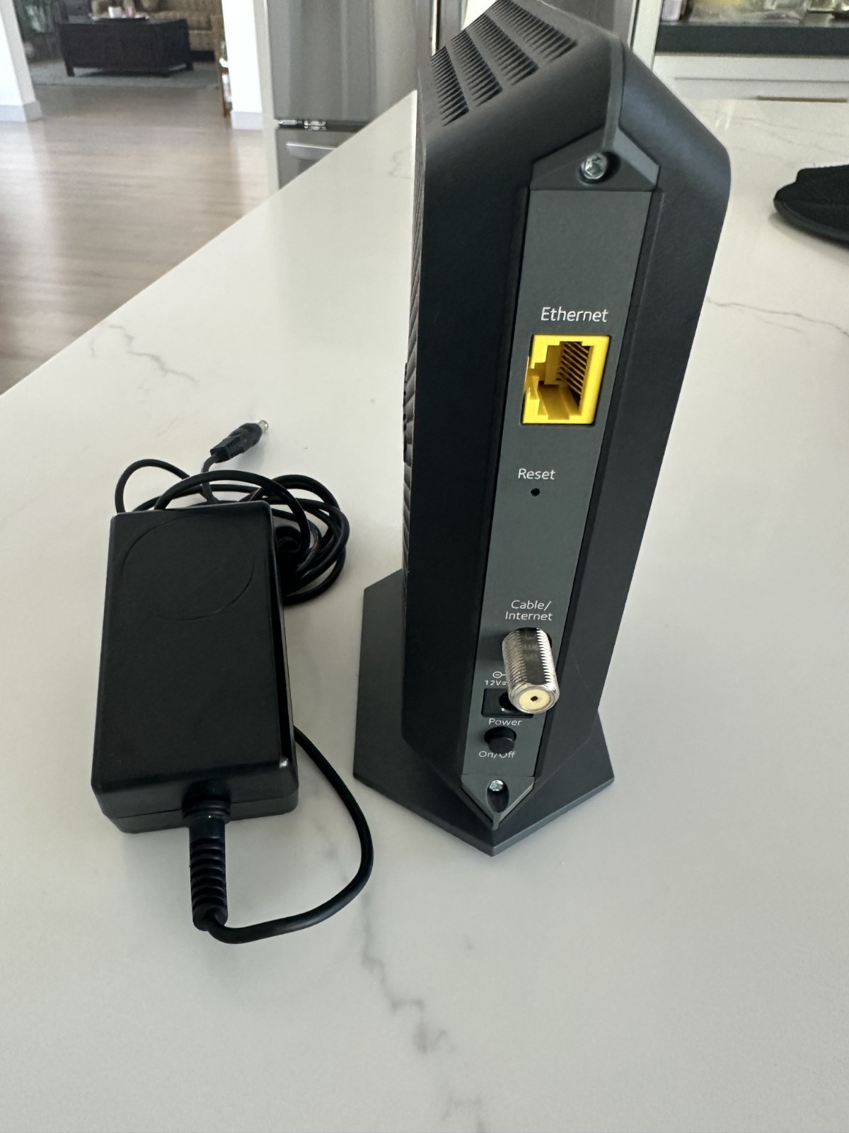 NETGEAR CM700 Brand New High Speed Cable Modem DOCSIS 3.0