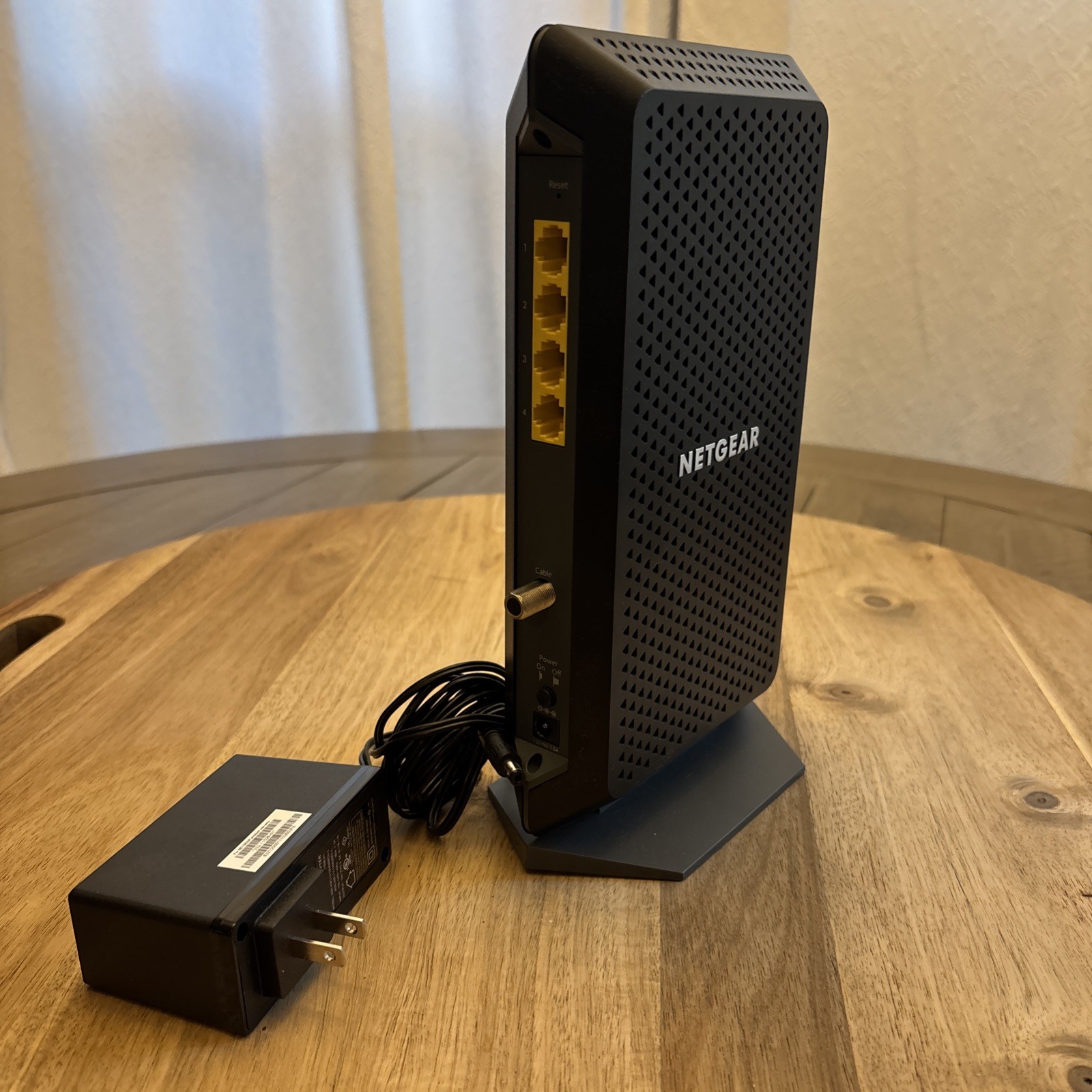 NETGEAR Nighthawk – CM1200 – DOCSIS 3.1 Multi – Gig Cable Modem