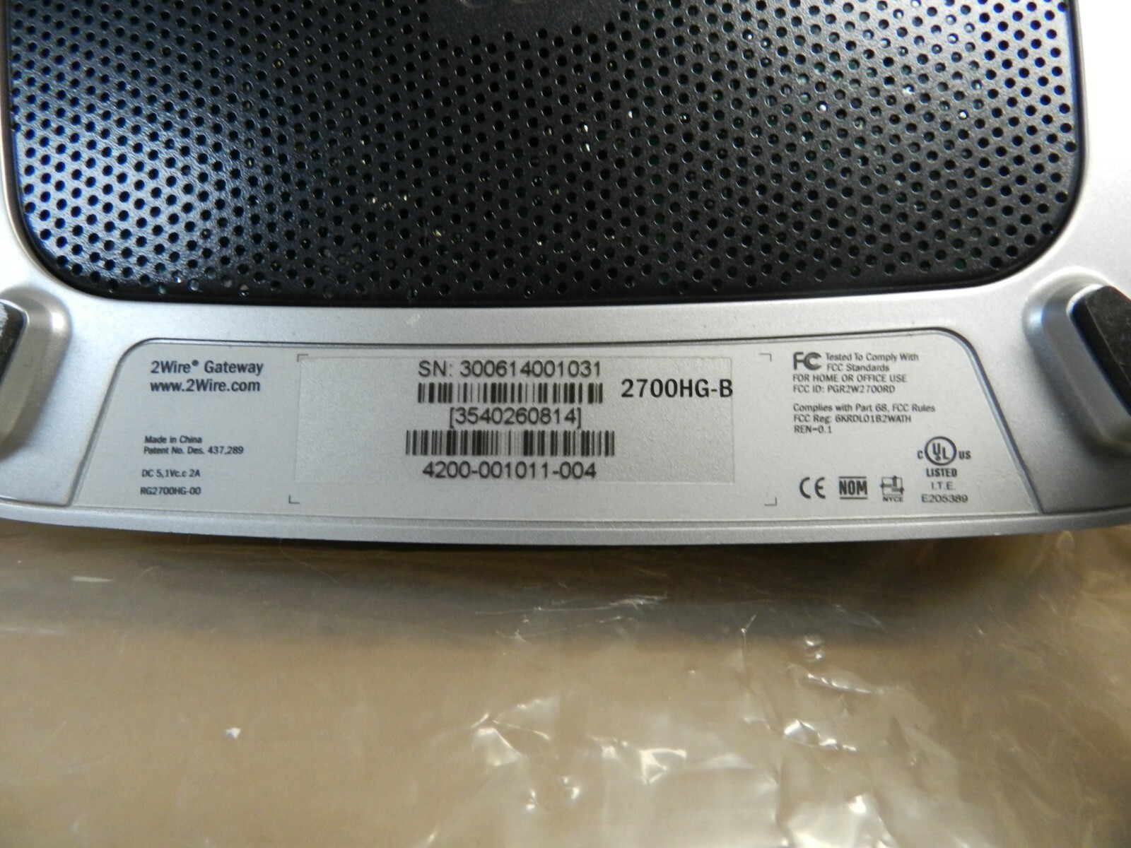 ARRIS TM604G Cable Telephony Modem, Cable & Power Connect working IN THE BOX!