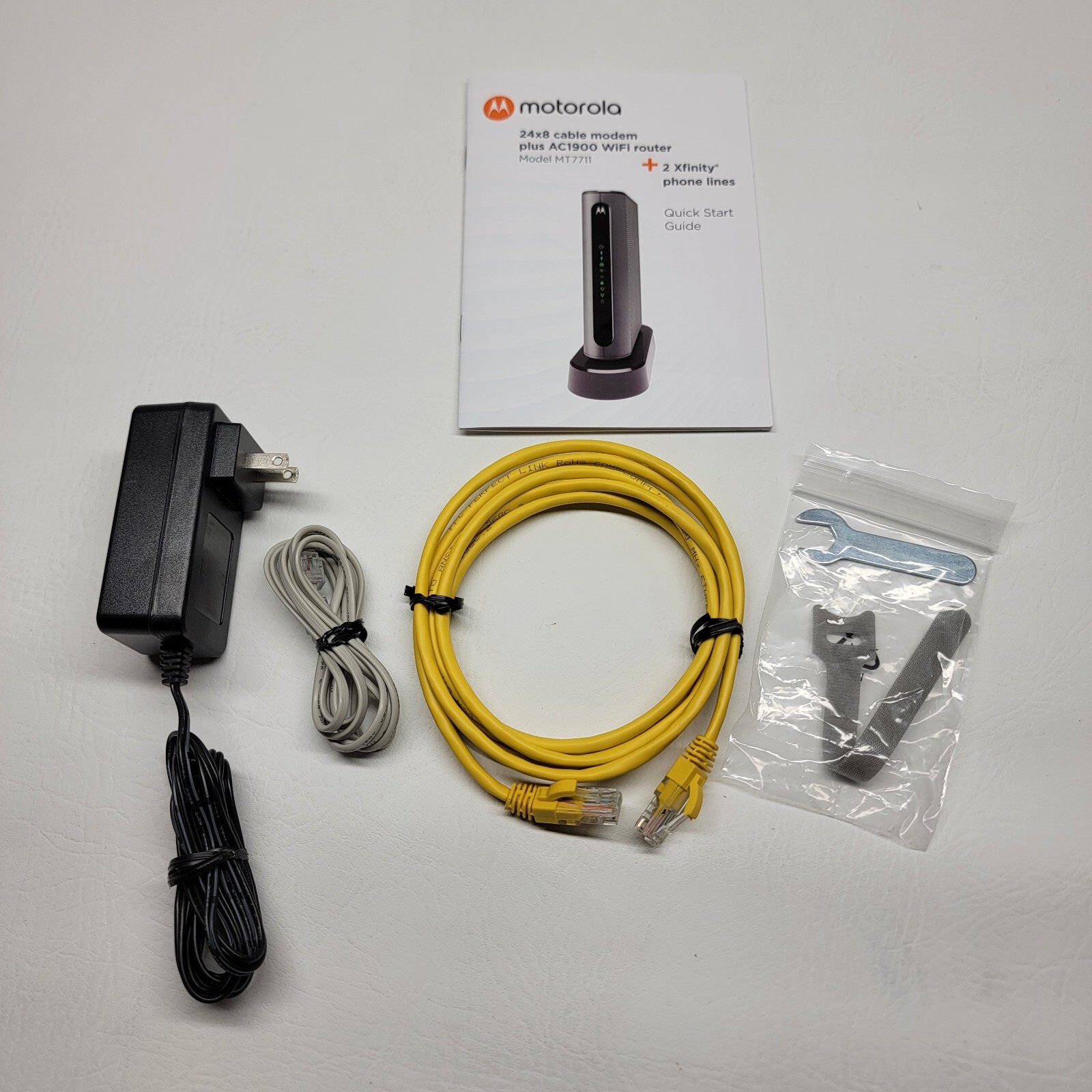 Motorola MT7711 24X8 Cable Modem and AC1900 Dual Band Wi-Fi Gigabit Router