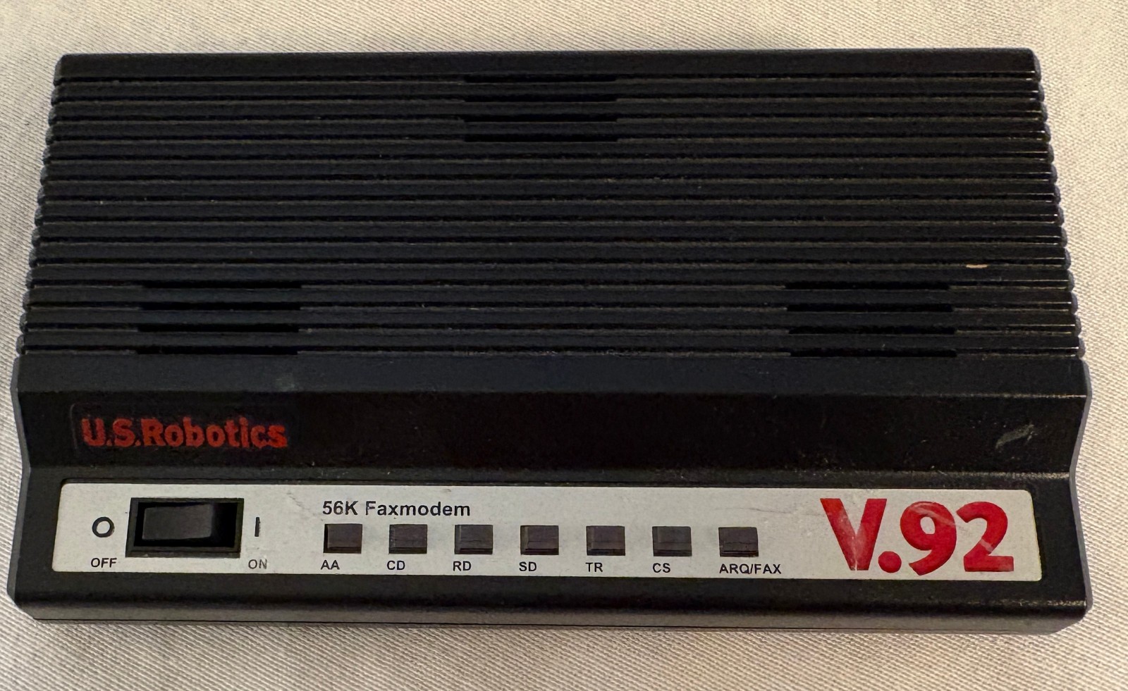 U.S. Robotics V.92 – USR5686G 56K Serial Controller Faxmodem