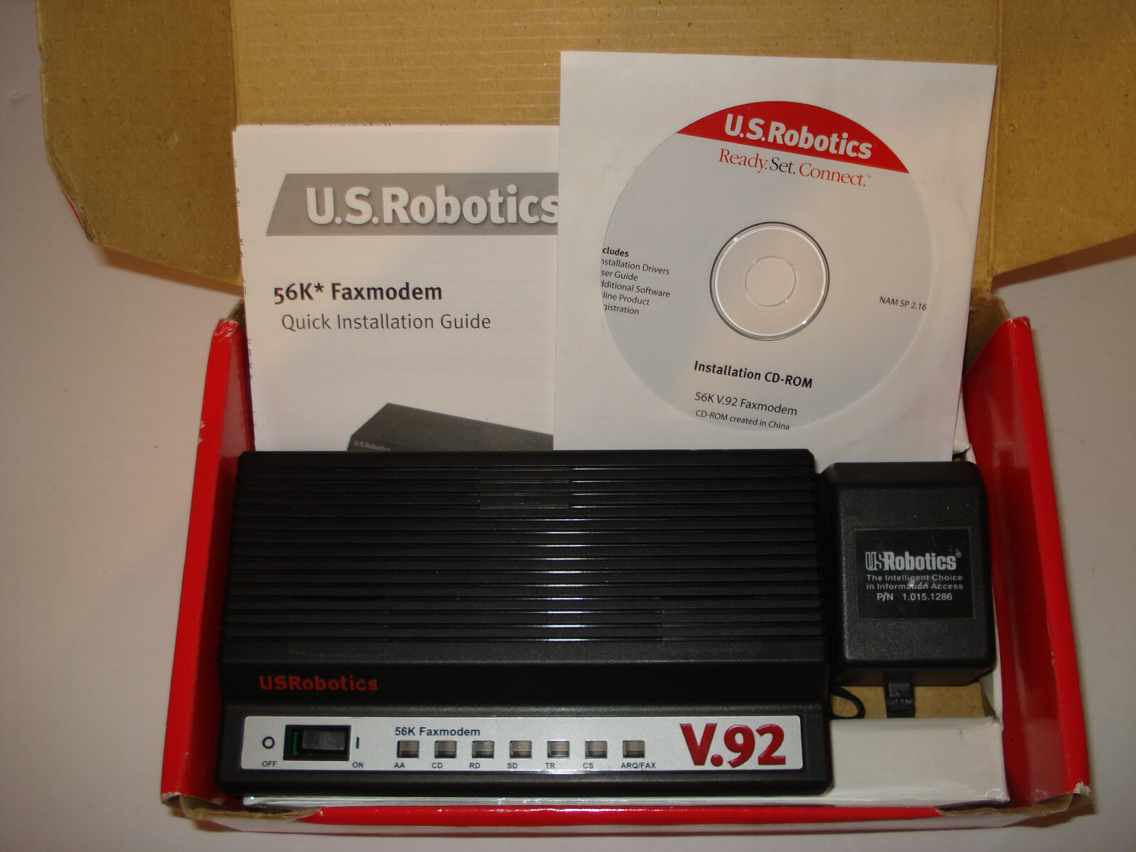 US ROBOTICS 56K MODEM Includes V.92 and V.90 ITU Standard Technologies # 5686E