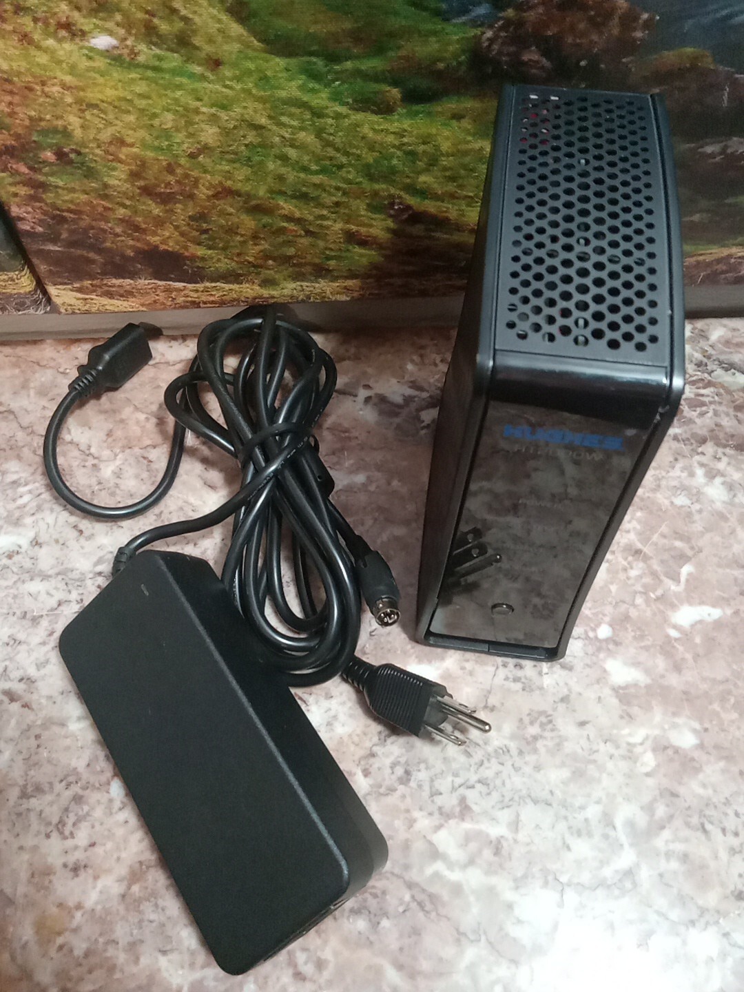  HughesNet HT2000W Satellite Dual Band 2.4Ghz-5Ghz Internet Modem Router (BB)