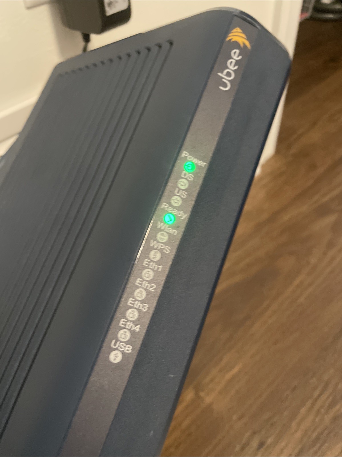 UBEE DDW3611 Wireless Cable Modem Gateway Dual-Stream N Modem/Router Power Cord