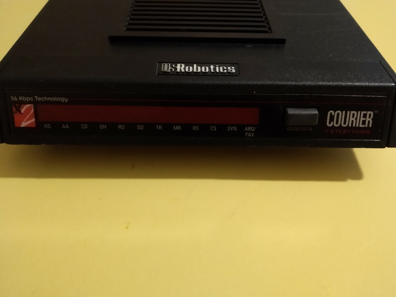 Vintage USRobotics Courier Business Modem – Fax / Modem – External 1997 Ireland