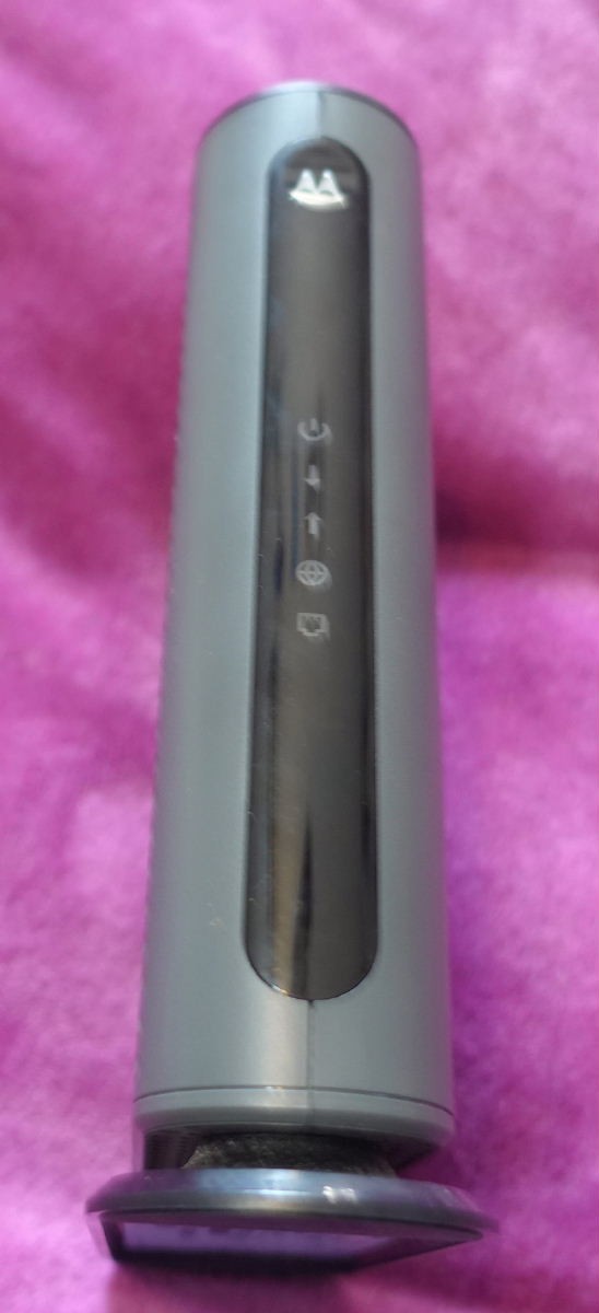 MOTOROLA 24×8 Docsis 3.0 Cable Modem Model MB7621 – NO Power Cord