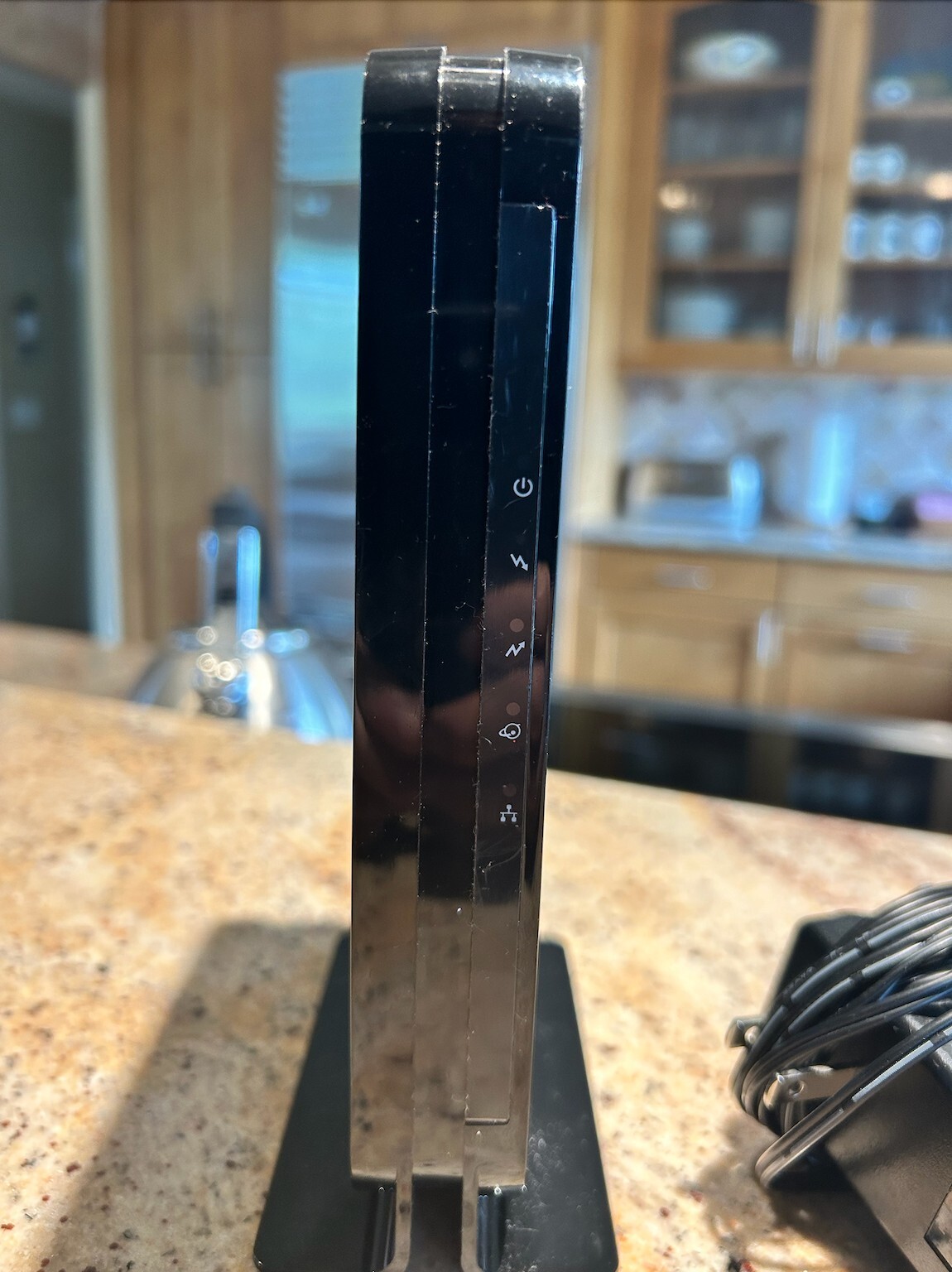 Netgear CM500 Black High Speed Portable Dual Band DOCSIS 3.0 Cable Modem Used