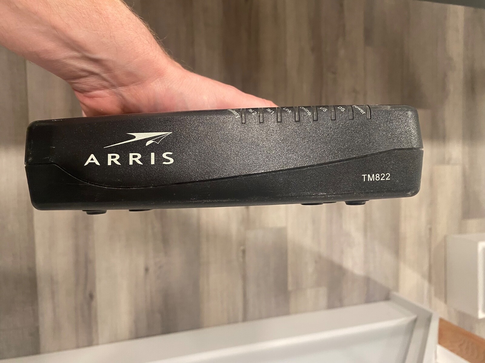ARRIS TM822 Internet &amp Voice DOCSIS 3.0 Modem