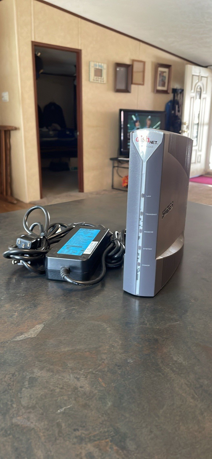 HUGHES NET HT 1100 Satellite Internet Router LAN Transmitter with Power Adapter