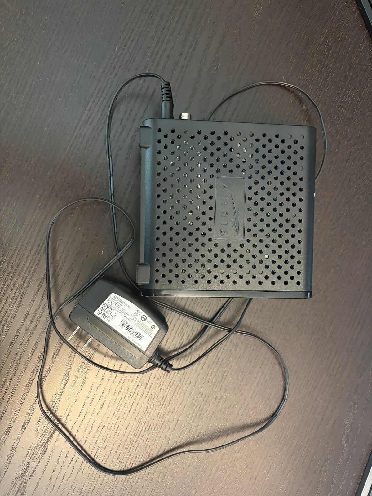 ARRIS SURFboard SB6183 Cable Modem Black Ethernet RJ-45 1 LAN Port
