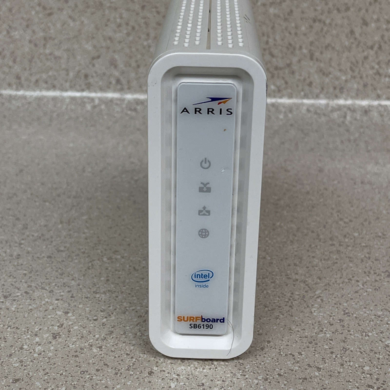 ARRIS SURFboard SB6190 DOCSIS 3.0 32 x 8 Gigabit Cable Modem White