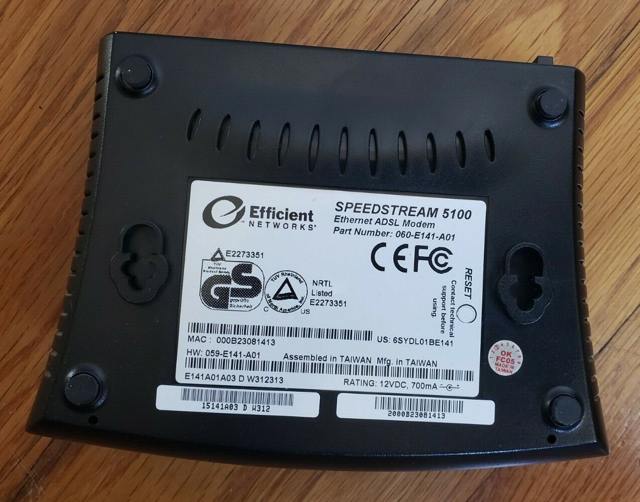Efficient Networks SpeedStream 5100 Modem 060-E141-A01 w/ Power Adapter