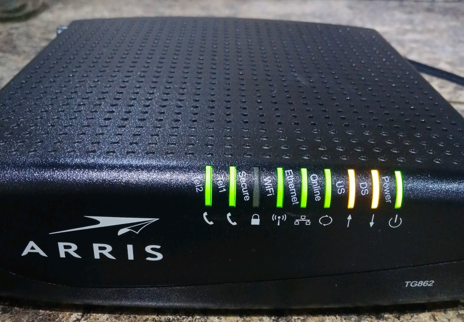 Arris TG862A Wireless Cable Gateway Router Modem