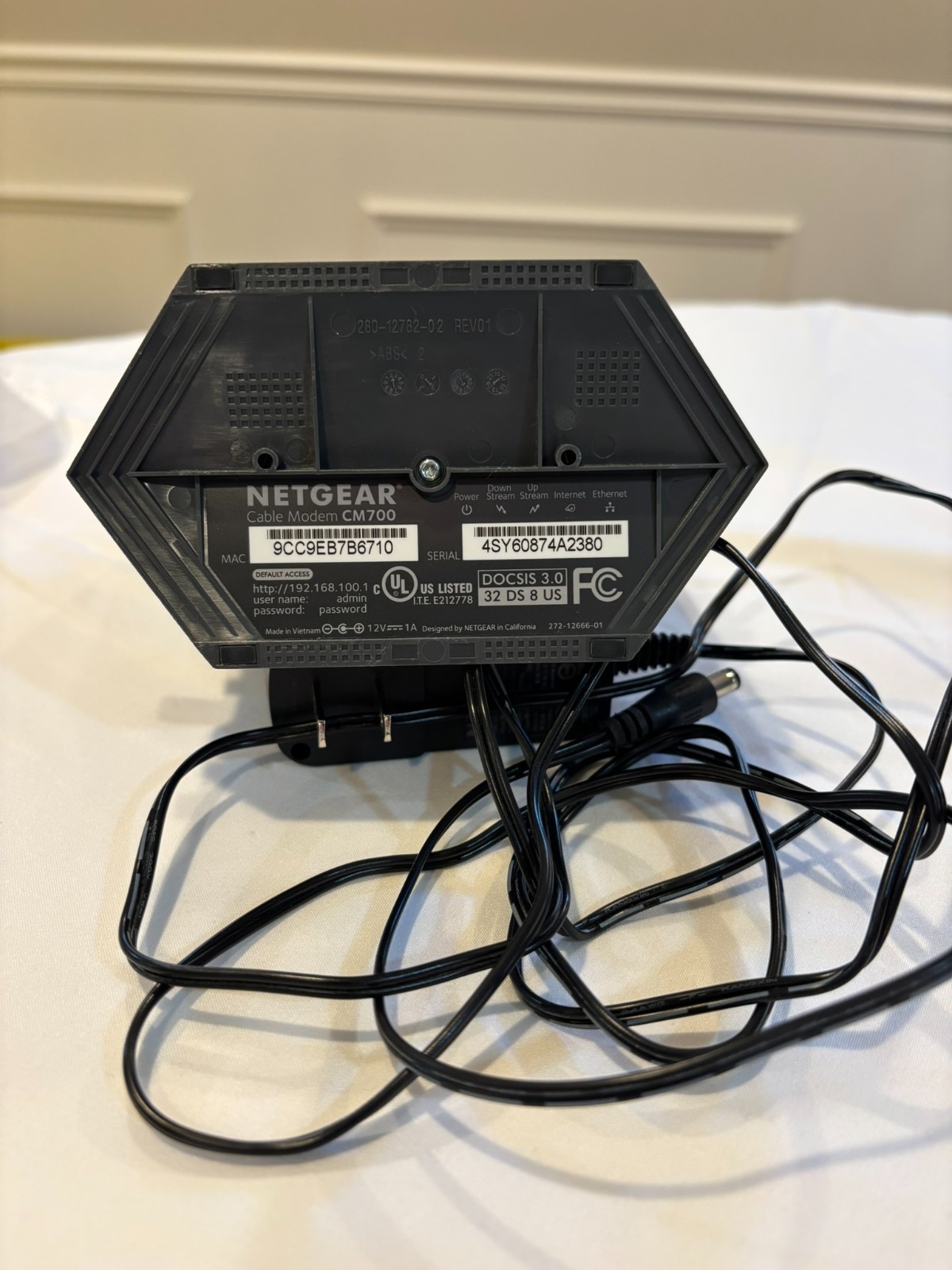 NETGEAR CM700 Cable Modem – DOCSIS 3.0 – 1.4 Gbps Max Speed – EUC