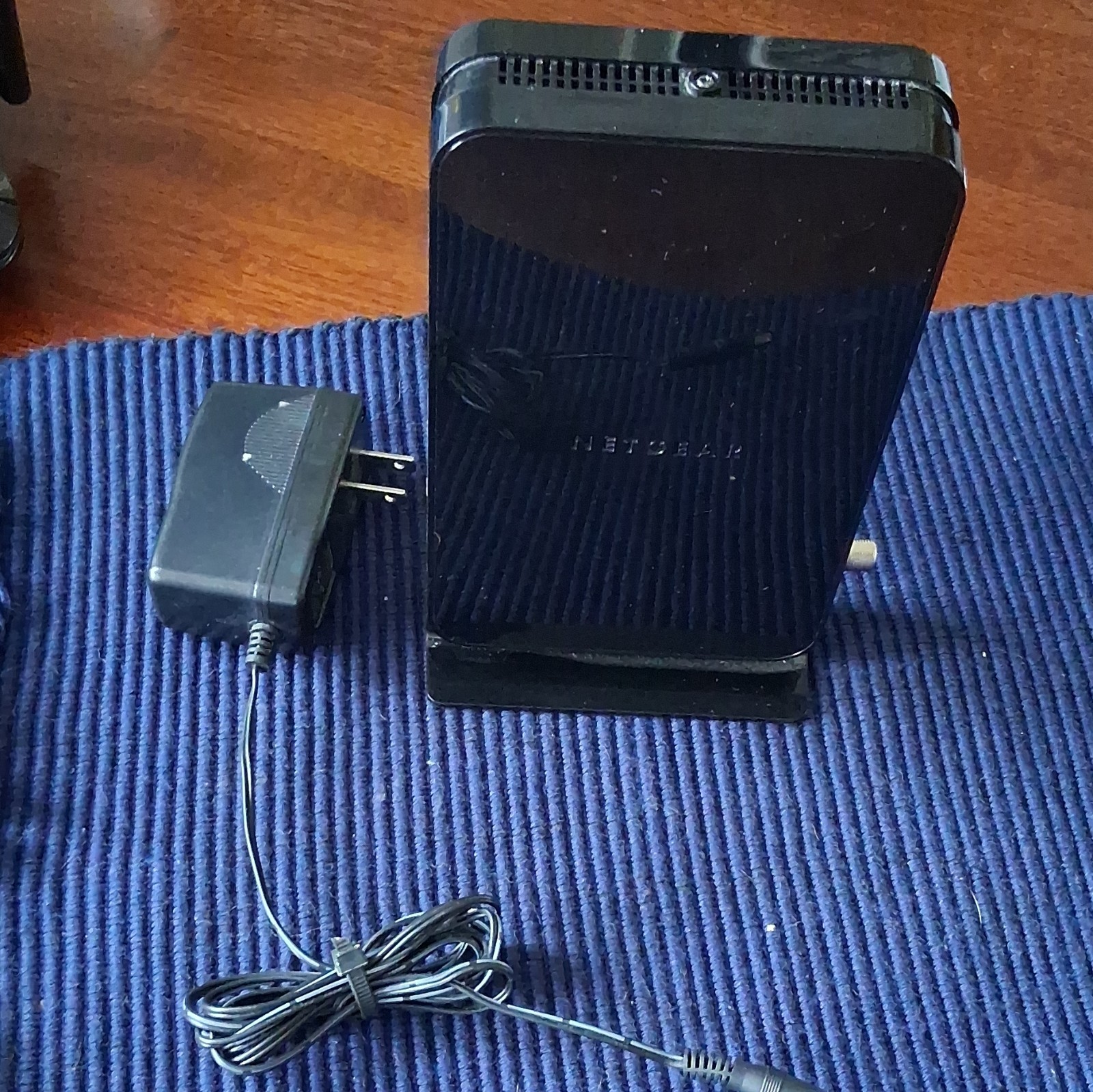 NETGEAR CM500V 3.0 Cable Modem with Voice Xfinity Comcast Tested
