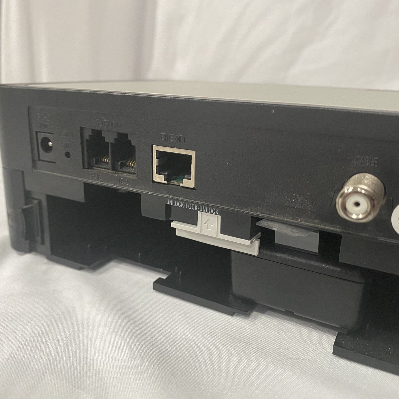 RCA Thomson Model DHG536 Digital Broadband Data and Voice Gateway Modem