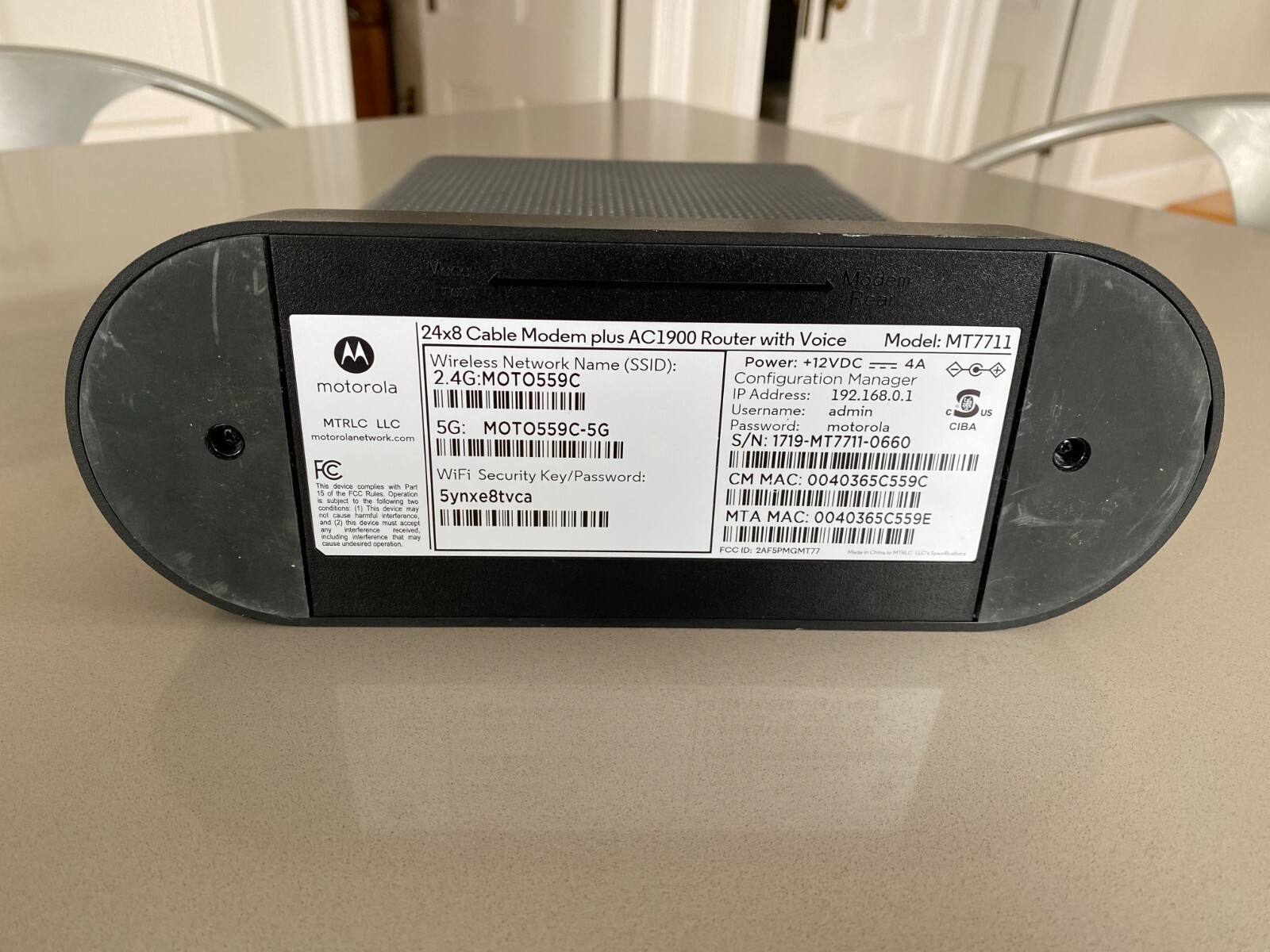 Motorola MT7711 24X8 Cable Modem plus AC1900 Dual Band WiFi Gigabit Router
