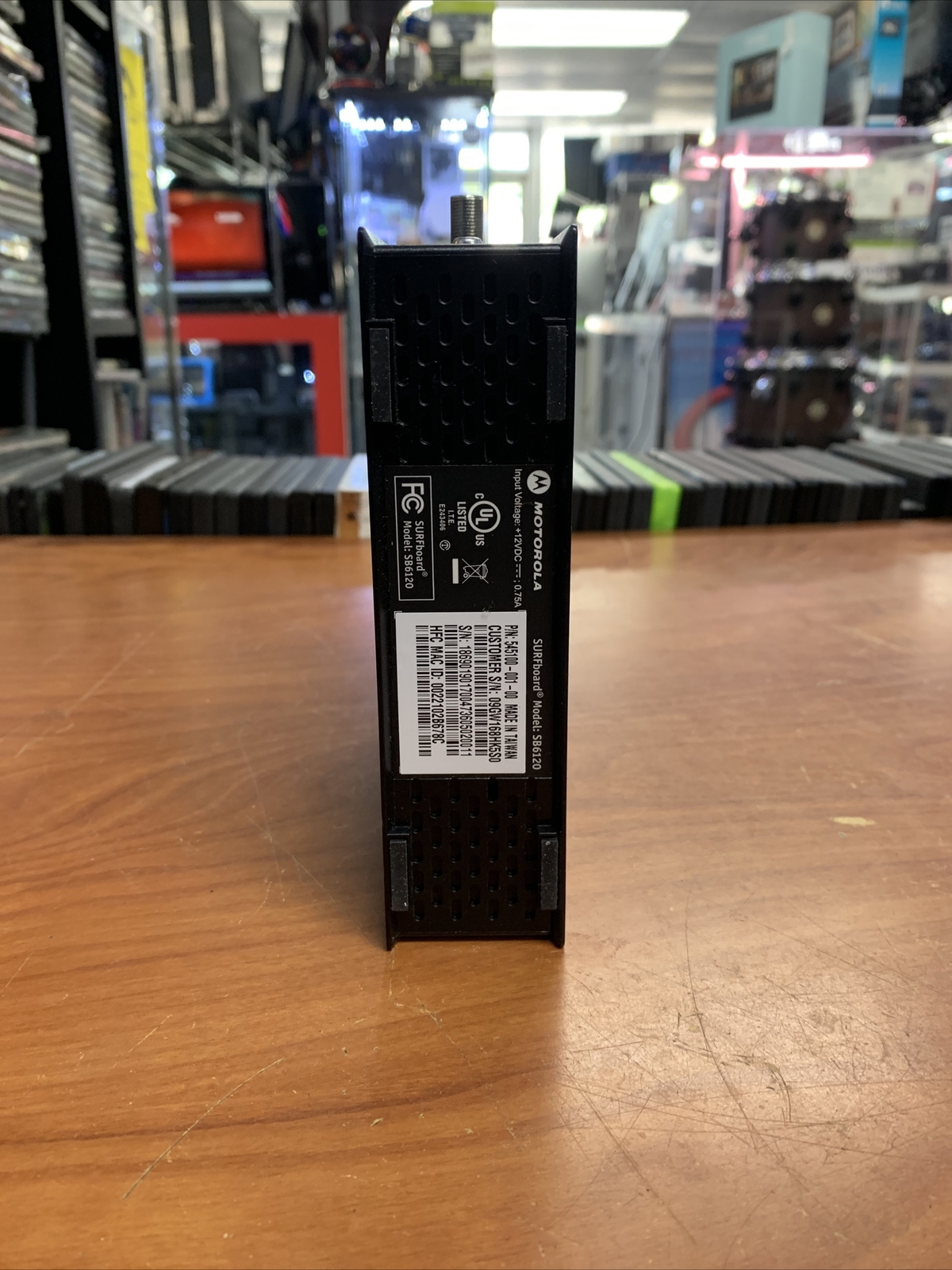 Motorola (Arris) SB6120 SURFboard DOCSIS 3.0 eXtreme Broadband Cable Modem