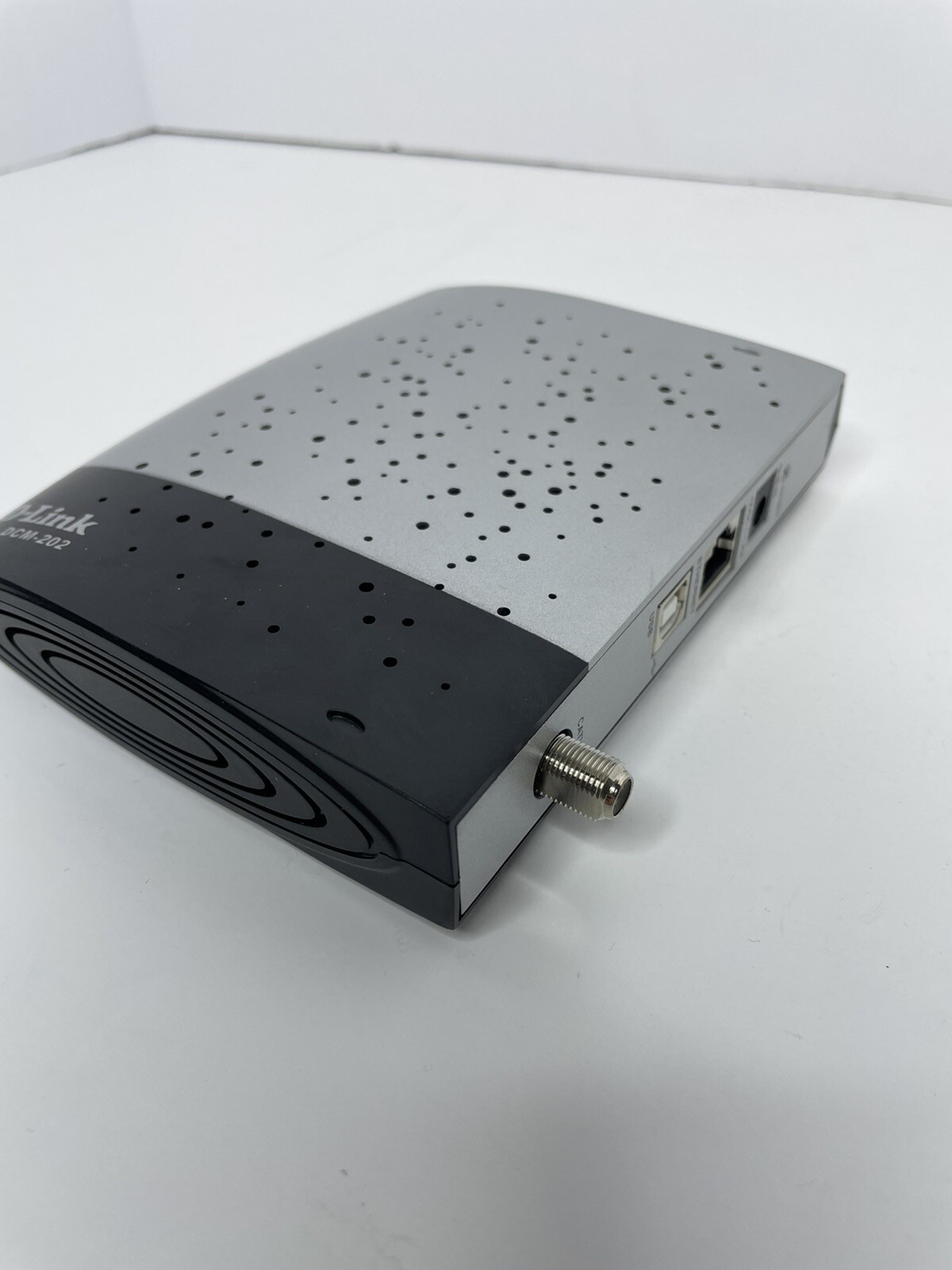 D-Link DCM-202 DOCSIS 2.00.03D1.02 1A Ethernet High Speed Cable Modem