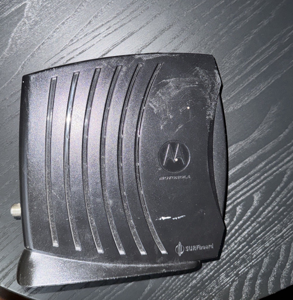 Motorola SB 5120 Surfboard Cable Modem No Power Cable Preowned