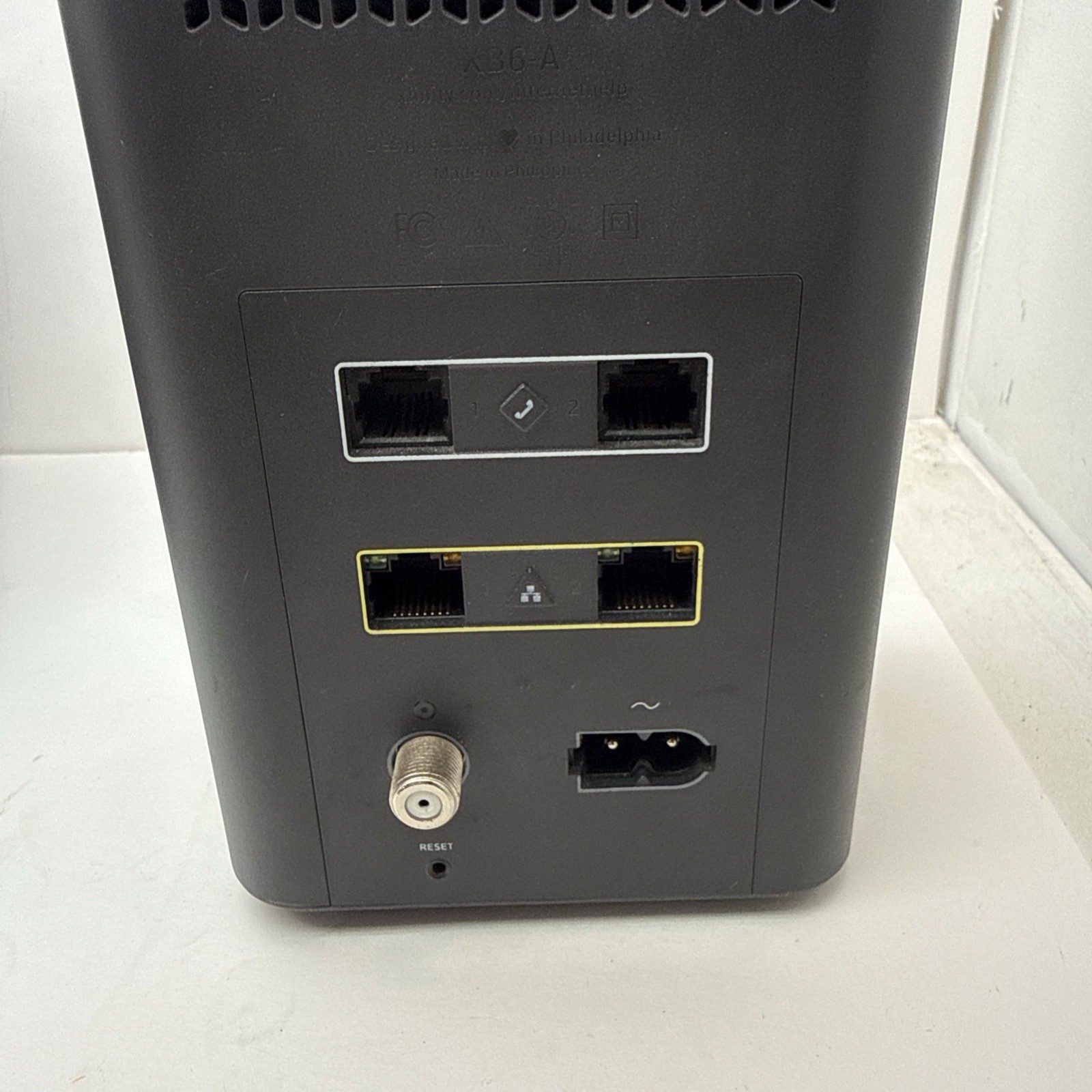 Xfinity XB6-A Gateway WiFi Router Modem xFi with cord Tested Working Great!