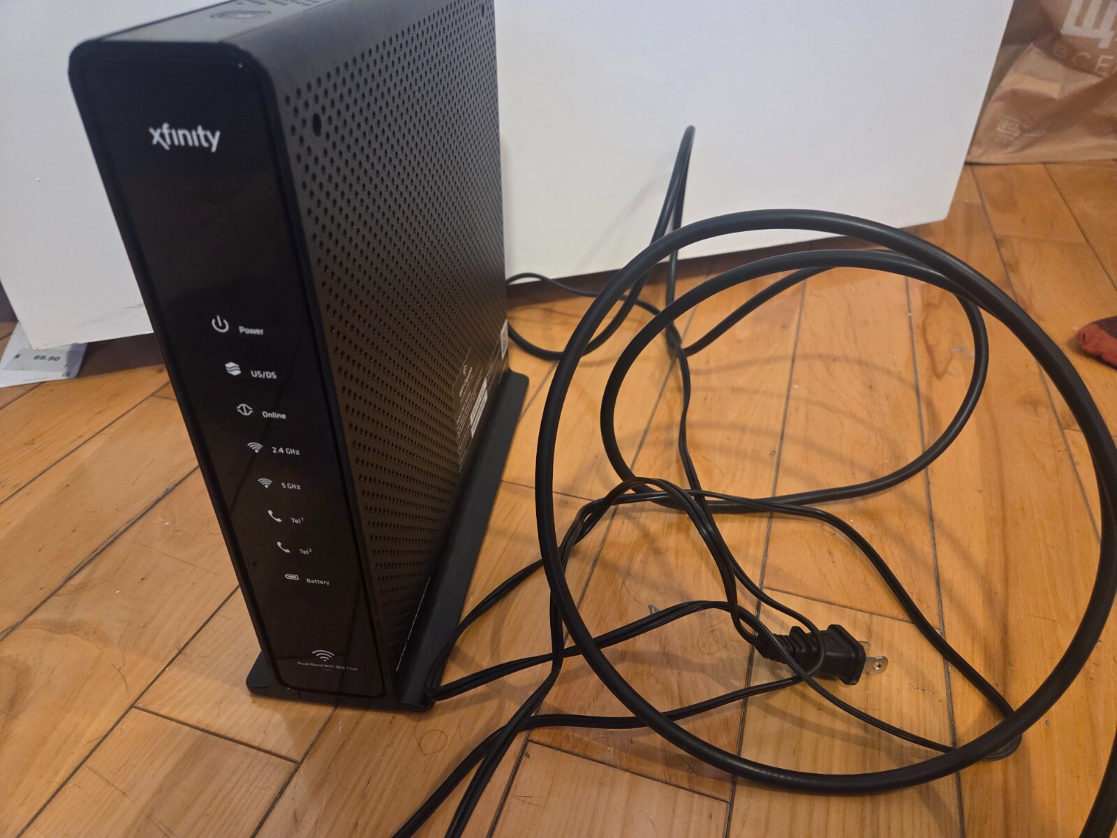Xfinity Arris TG1682G Dual Band Wireless Cable Modem and Wi-Fi Router with Cords