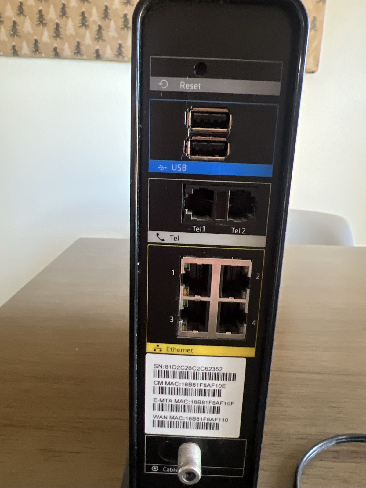 ARRIS Panoramic Wireless Modem Router TG1682G Black