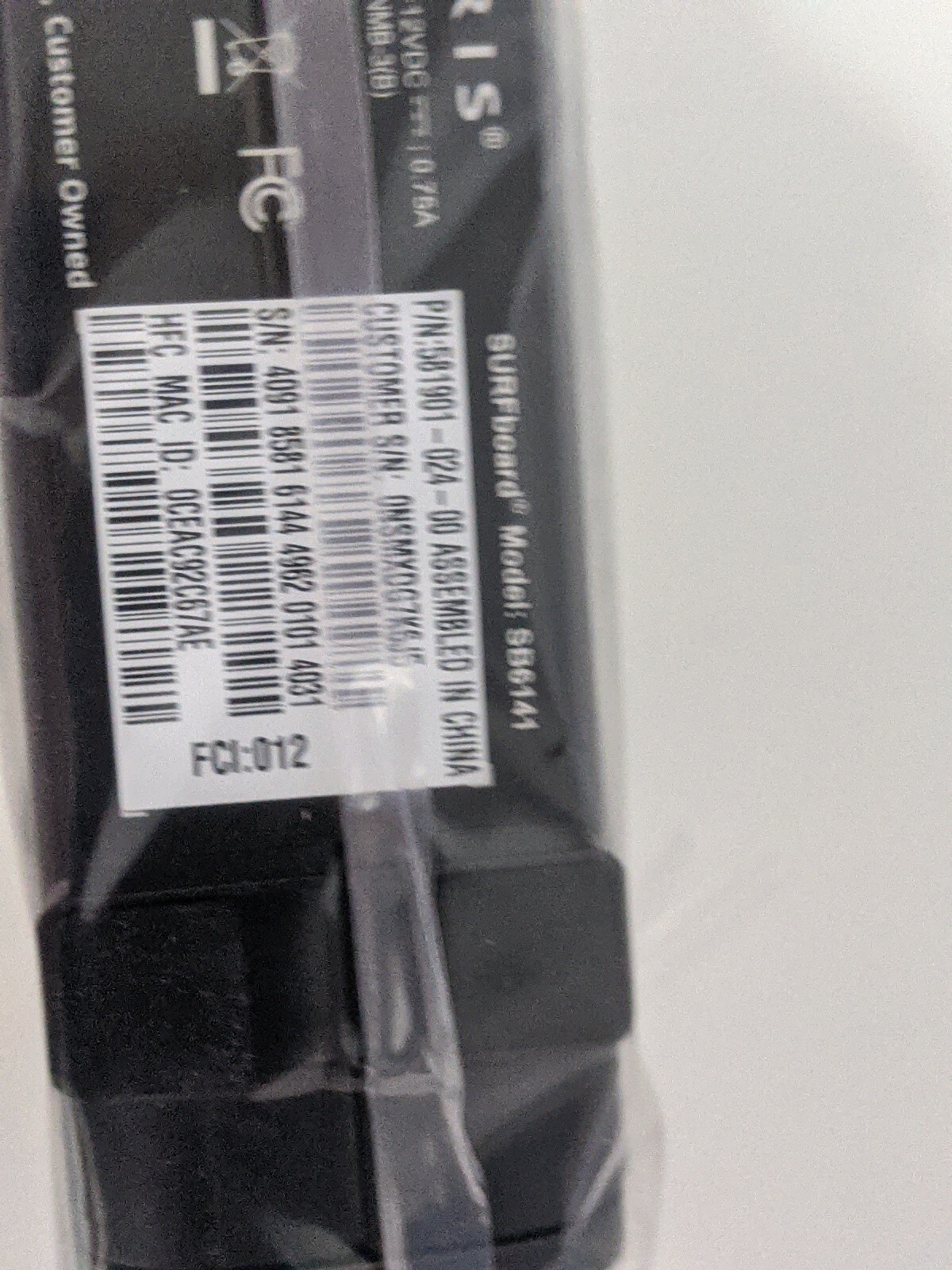ARRIS SURFBOARD CABLE MODEM SB6141
